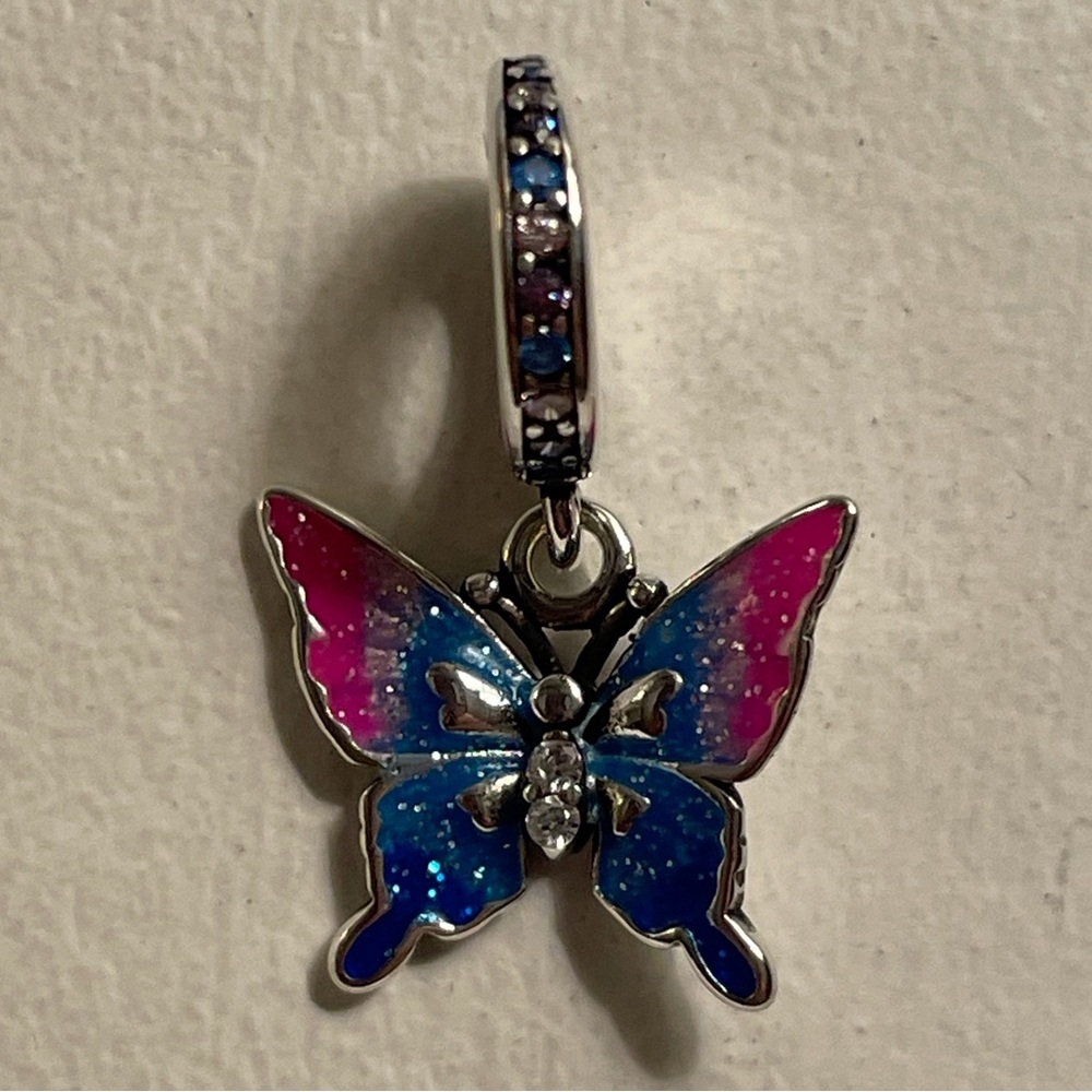 Bracelet Charm Butterfly Blue & Pink Sparkling Wings with Rhinestones